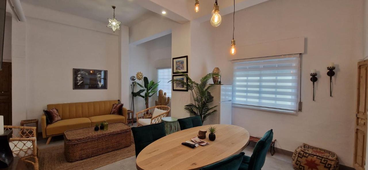 Apartament Holidays2malaga Juan De Austria 2 Bed & 2 Bathroom 800 Mts From Old Town *